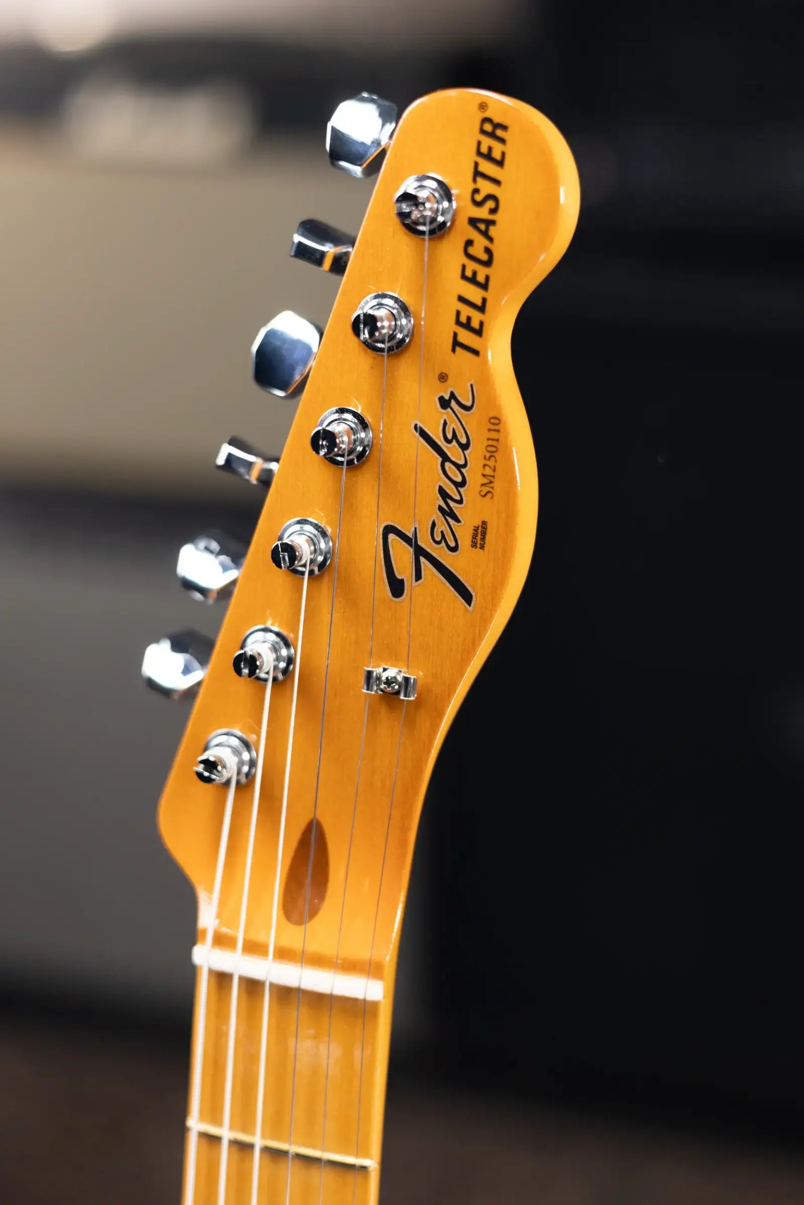 Fender Limited Edition Vintera II 60s Telecaster Electric Guitar - Antigua with Gig Bag