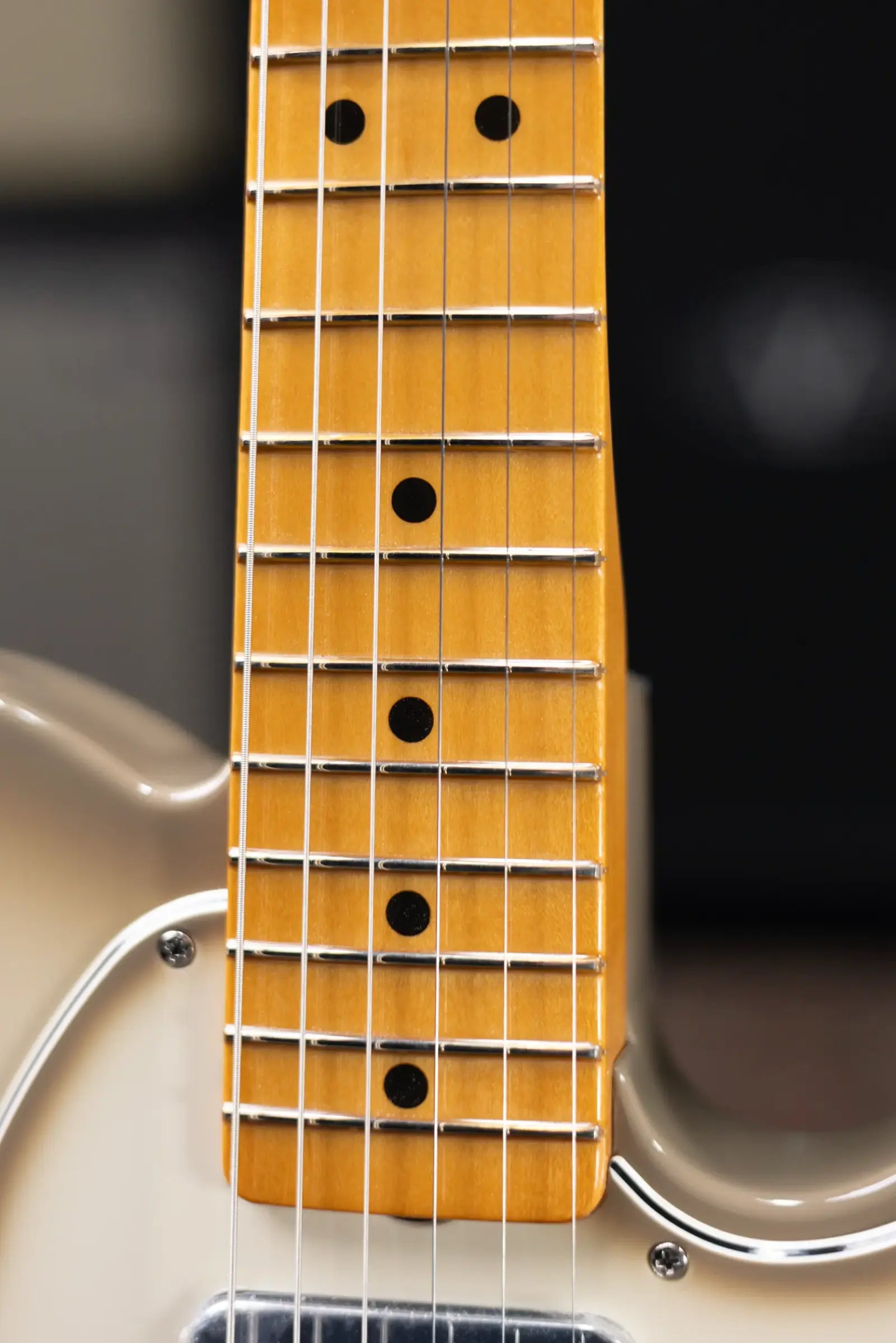 Fender Limited Edition Vintera II 60s Telecaster Electric Guitar - Antigua with Gig Bag