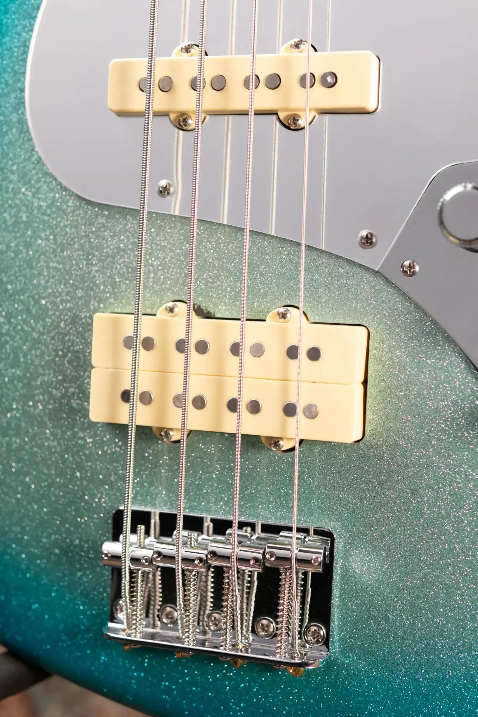Fender Limited Player Plus X Blu DeTiger Jazz Bass - Sky Burst Sparkle with Gig Bag