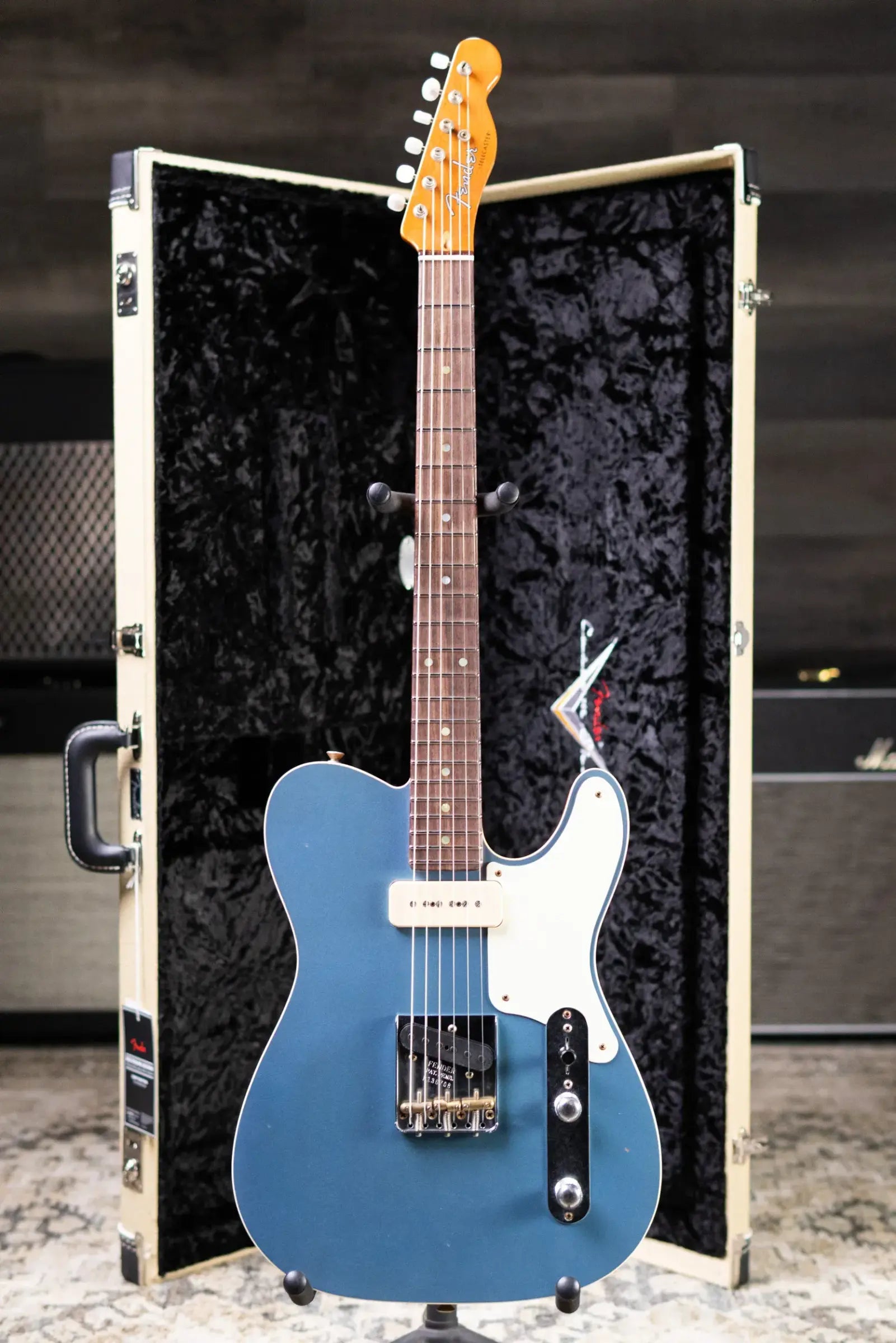 Fender NAMM 2025 #342 Custom Shop Set Neck Fiji Mahogany Telecaster Relic - Apprentice Built by Dan Gonzales - Aged Pelham Blue with Hardshell Case - Used