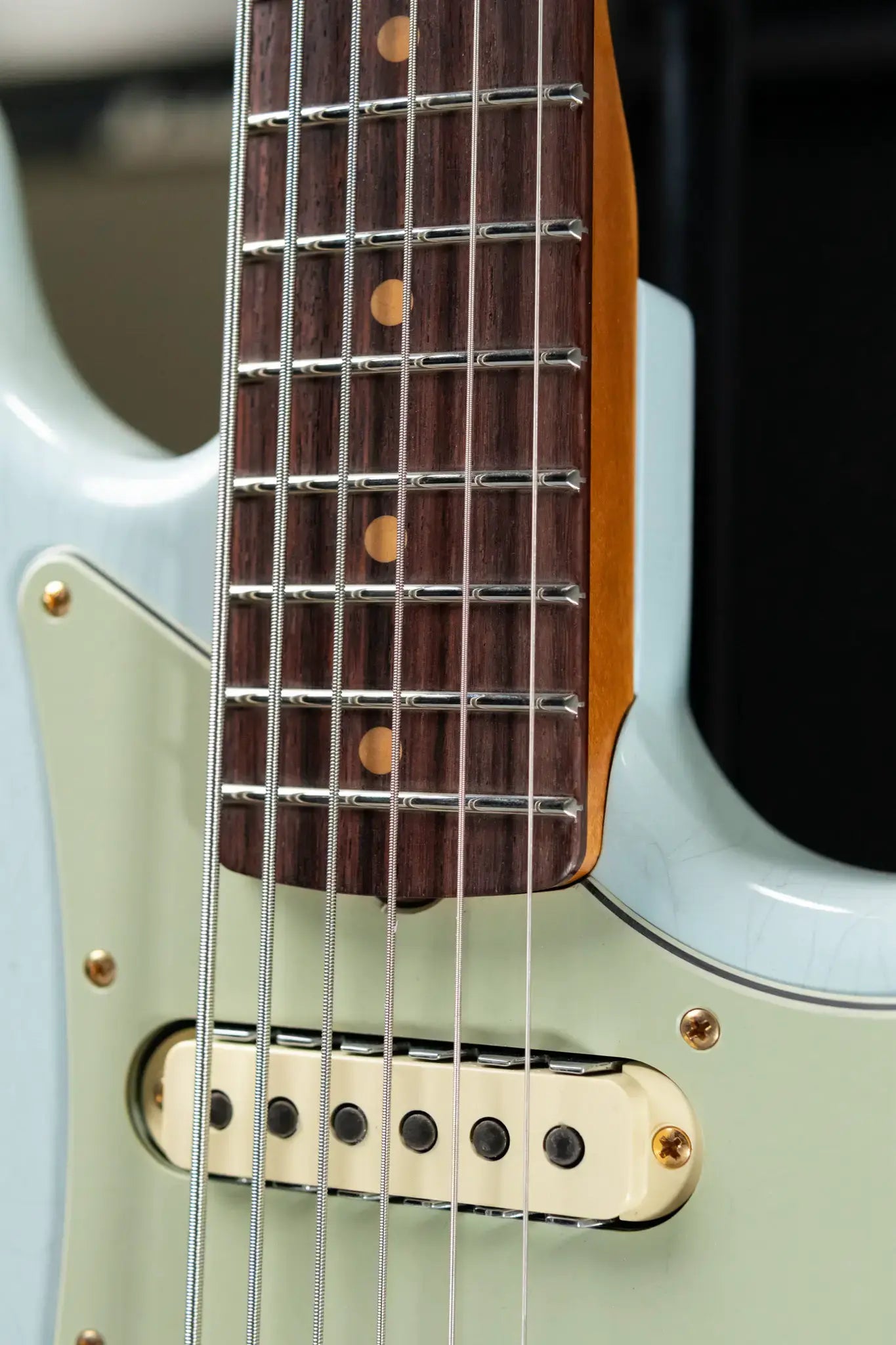 Fender NAMM 2025 #62 Custom Shop 1966 Bass VI Relic Time Machine Series Electric Bass - Faded Aged Sonic Blue with Hardshell Case
