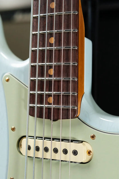 Fender NAMM 2025 #62 Custom Shop 1966 Bass VI Relic Time Machine Series Electric Bass - Faded Aged Sonic Blue with Hardshell Case