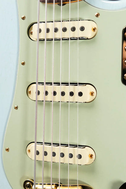 Fender NAMM 2025 #62 Custom Shop 1966 Bass VI Relic Time Machine Series Electric Bass - Faded Aged Sonic Blue with Hardshell Case