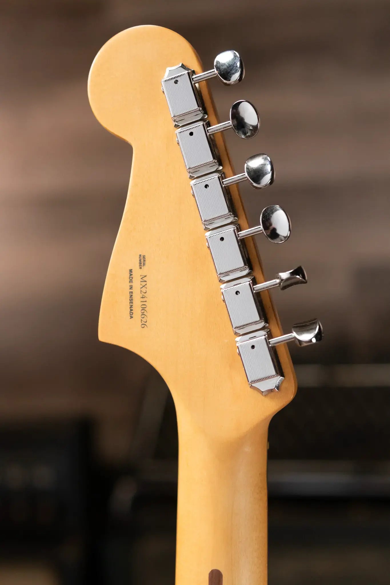 Fender Player II Jazzmaster Rosewood Fingerboard - Coral Red