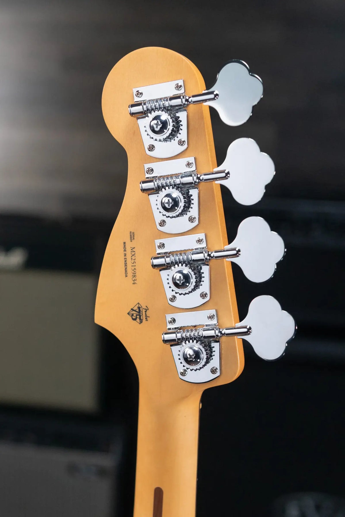 Fender Player II Modified Active Precision Bass - Olympic Pearl with Gig Bag