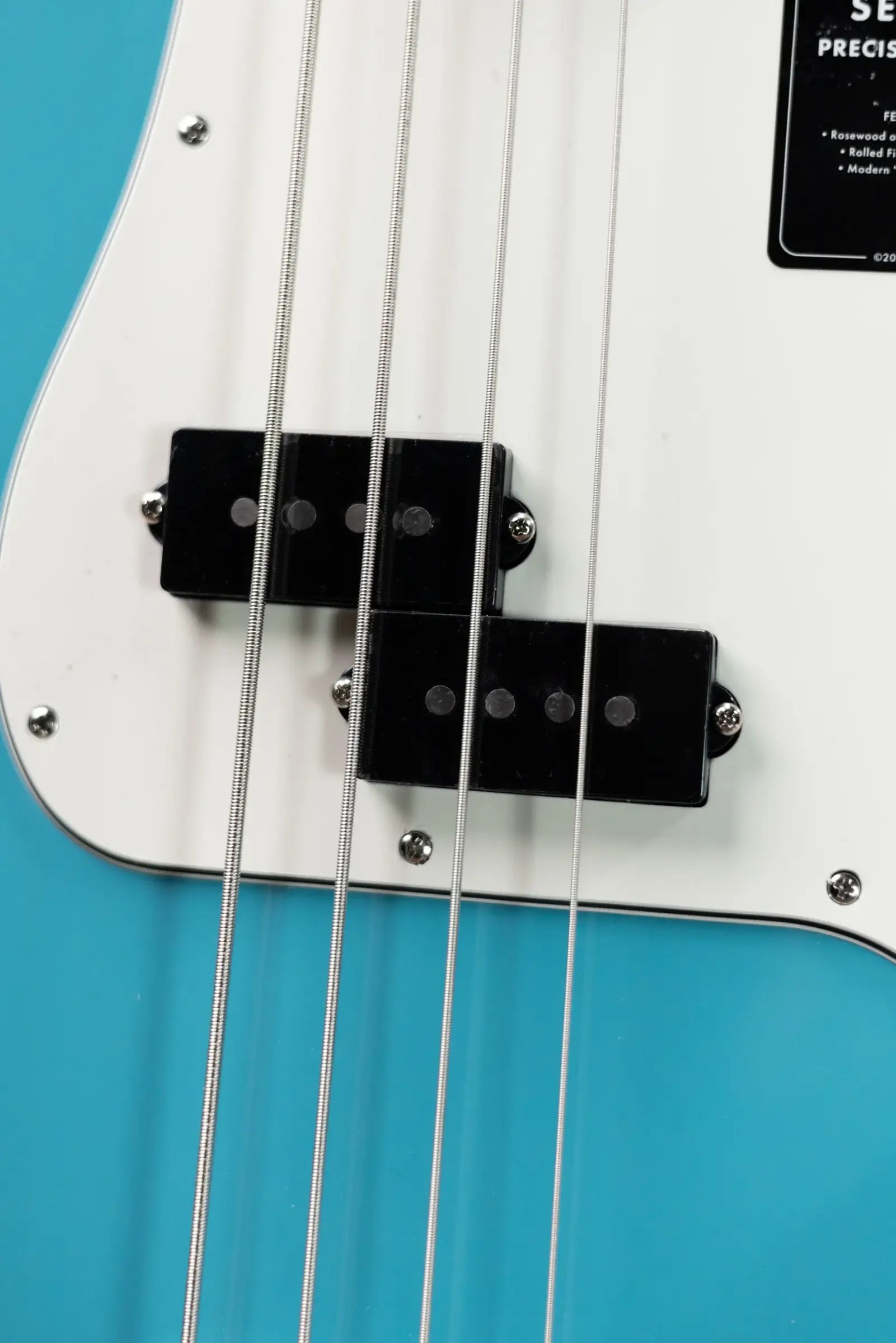 Fender Player II Precision Bass - Aquatone Blue