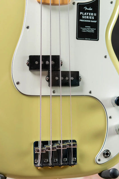 Fender Player II Precision Bass Maple Fingerboard - Hialeah Yellow