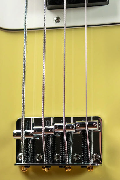 Fender Player II Precision Bass Maple Fingerboard - Hialeah Yellow