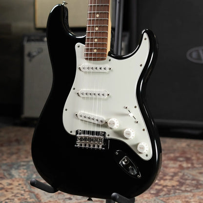 Fender Player Stratocaster Electric Guitar - Black with Hardshell Case - Used
