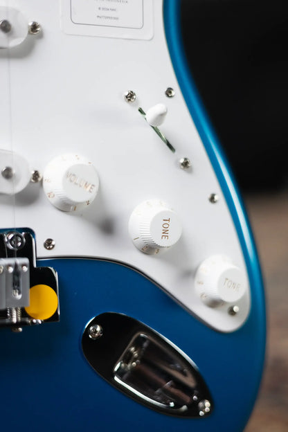 Fender Standard Stratocaster Electric Guitar - Aqua Marine Metallic