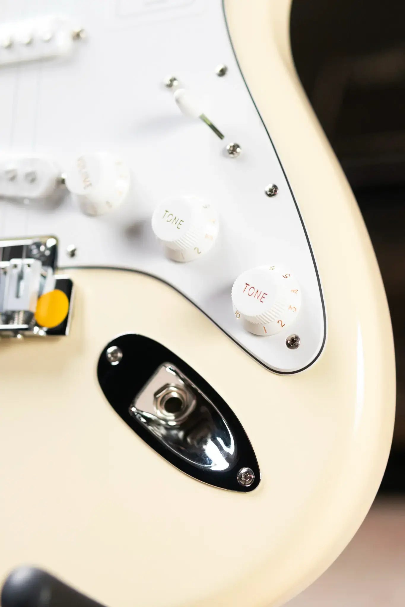 Fender Standard Stratocaster Electric Guitar - Olympic White