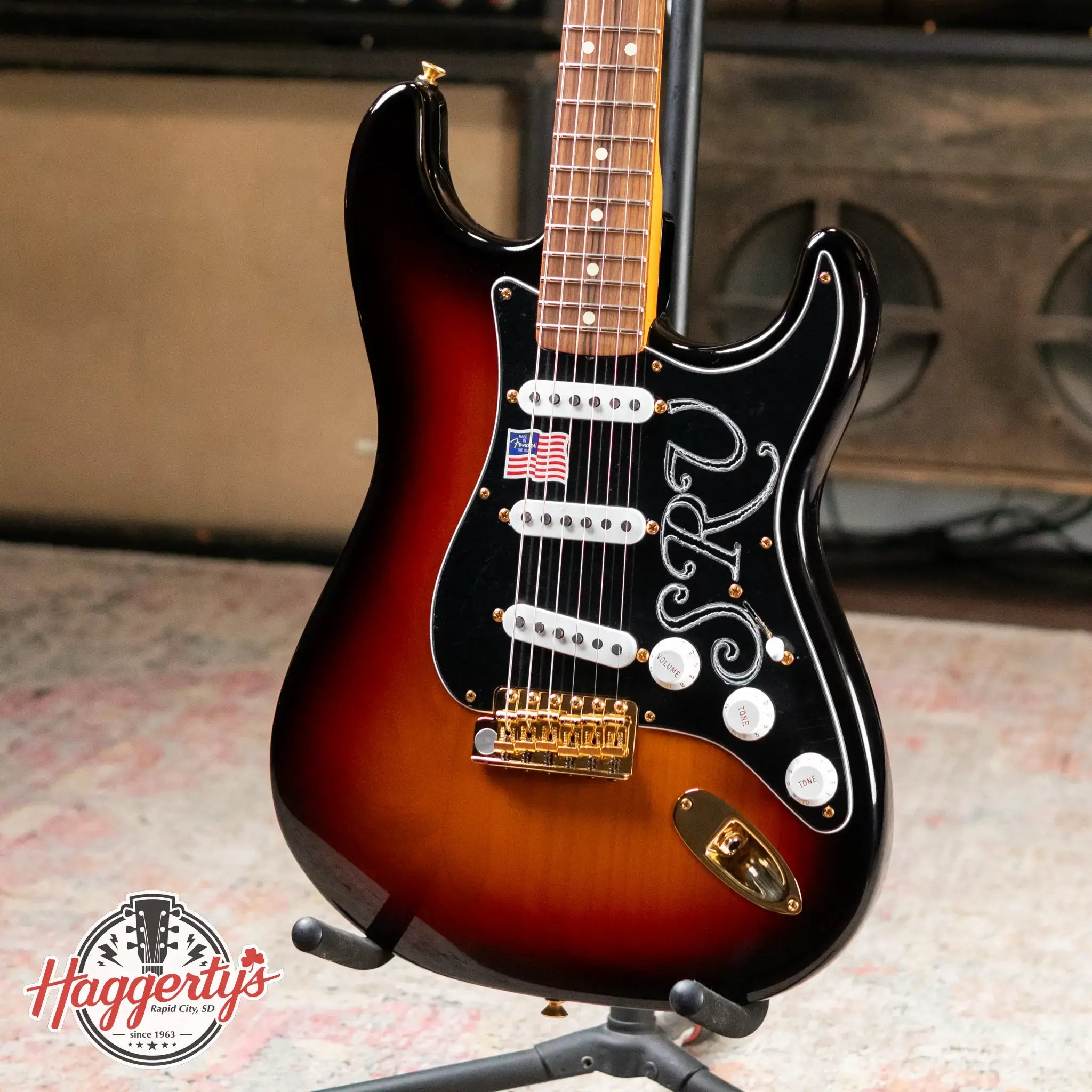 Fender Stevie Ray Vaughan Stratocaster with Hardshell Case