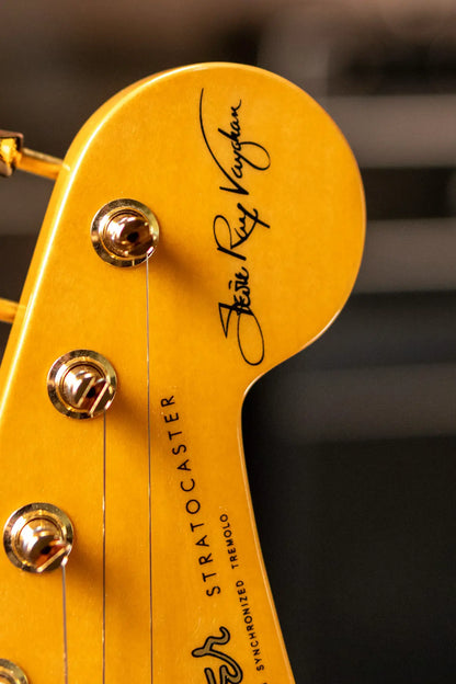 Fender Stevie Ray Vaughan Stratocaster with Hardshell Case
