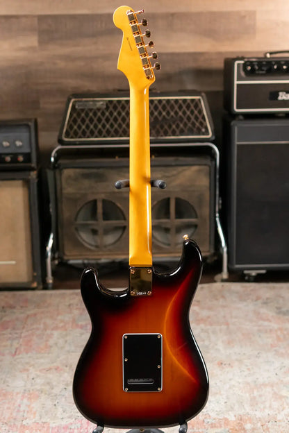 Fender Stevie Ray Vaughan Stratocaster with Hardshell Case