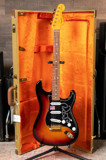 Fender Stevie Ray Vaughan Stratocaster with Hardshell Case