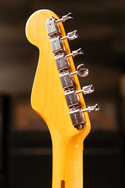 Fender Stories Collection Eric Johnson 1954 Virginia Stratocaster Electric Guitar - 2-Color Sunburst with Hardshell Case - Used