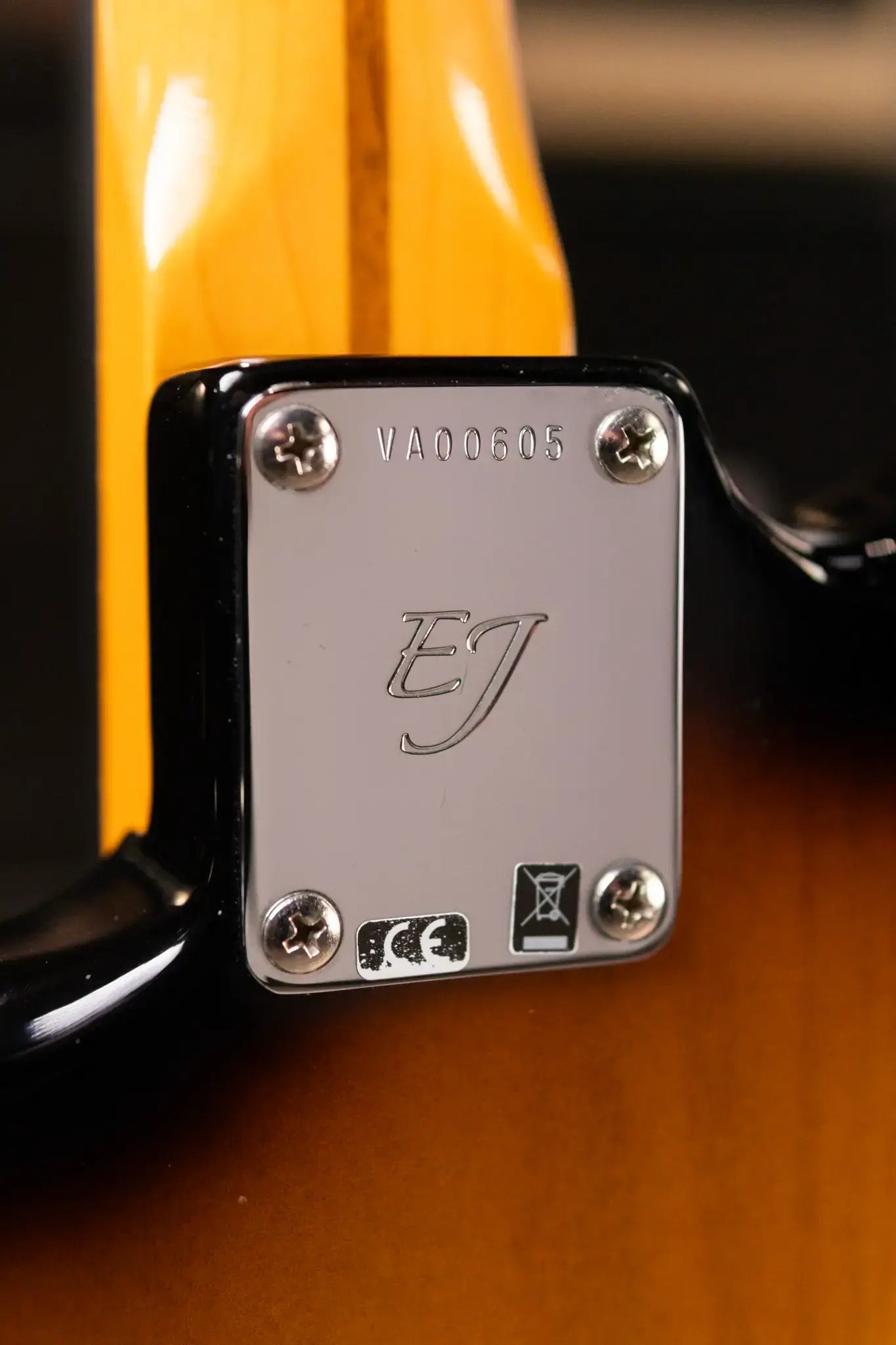 Fender Stories Collection Eric Johnson 1954 Virginia Stratocaster Electric Guitar - 2-Color Sunburst with Hardshell Case - Used