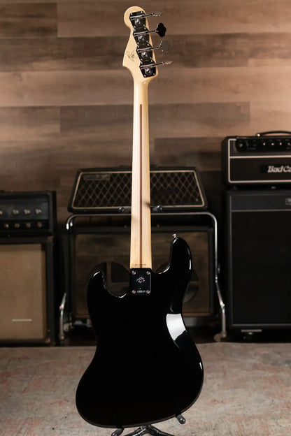 Fender U.S.A. Geddy Lee Jazz Bass, Maple Fingerboard - Black with Hardshell Case
