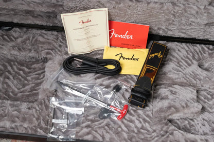 Fender U.S.A. Geddy Lee Jazz Bass, Maple Fingerboard - Black with Hardshell Case