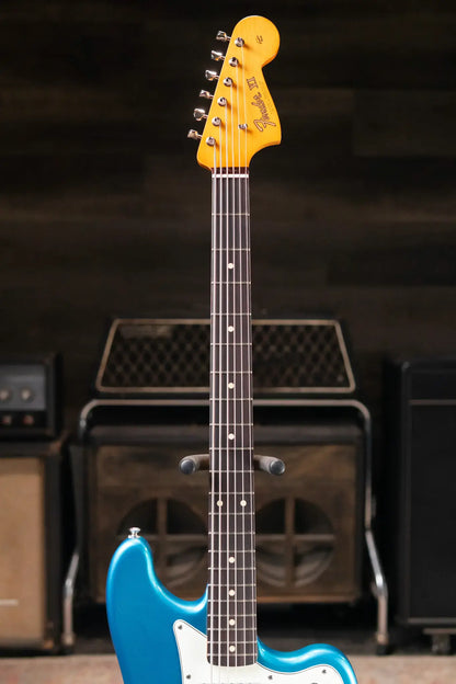 Fender Vintera II '60s Bass VI - Lake Placid Blue with Gig Bag