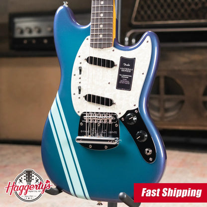 Fender Vintera II '70s Competition Mustang Electric Guitar - Competition Burgundy with Gig Bag