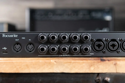 Focusrite Scarlett 18i20 Third-Generation 18-In, 20-Out USB Audio Interface - Used