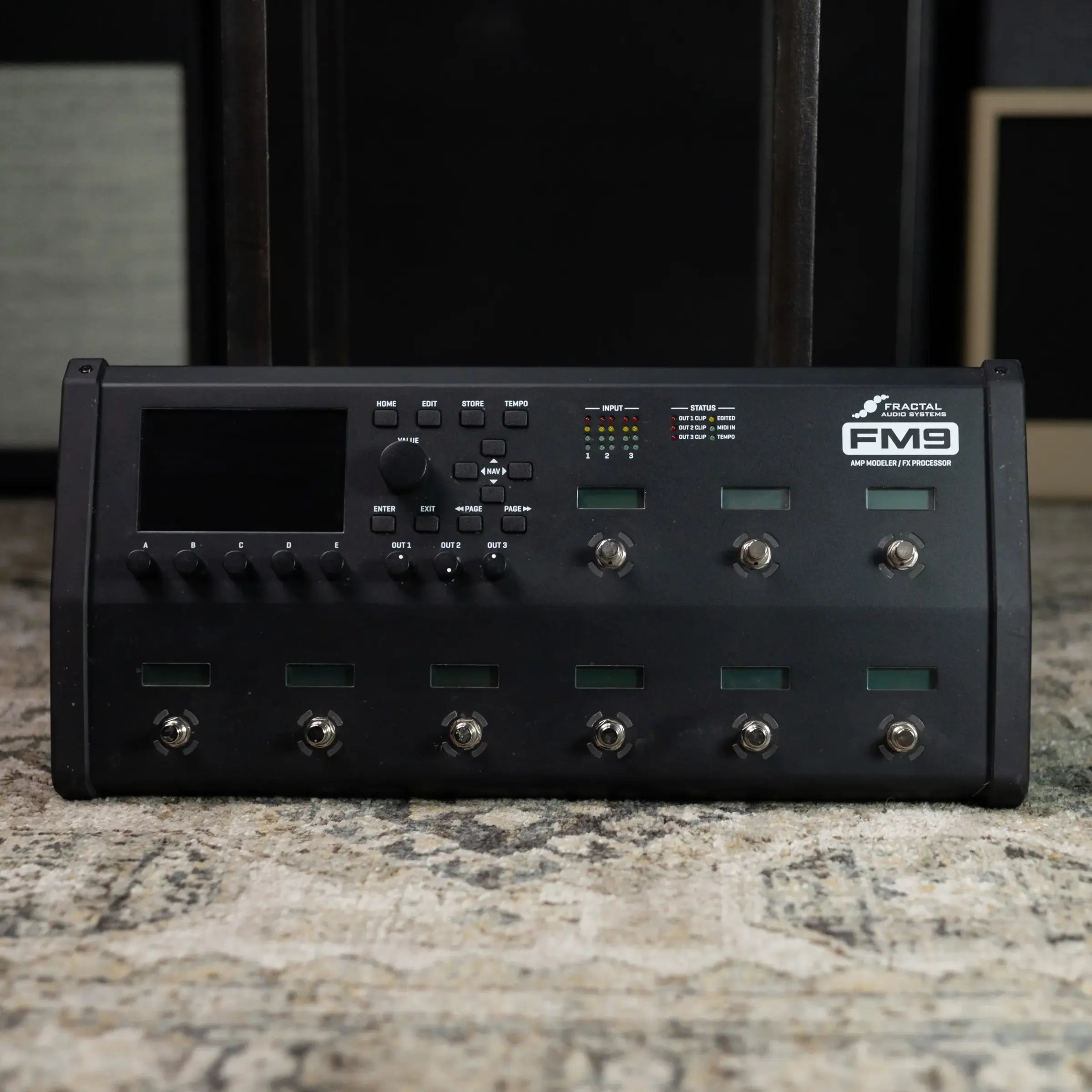 Fractal Audio Systems FM9 Amp Modeler FX Processor - Used
