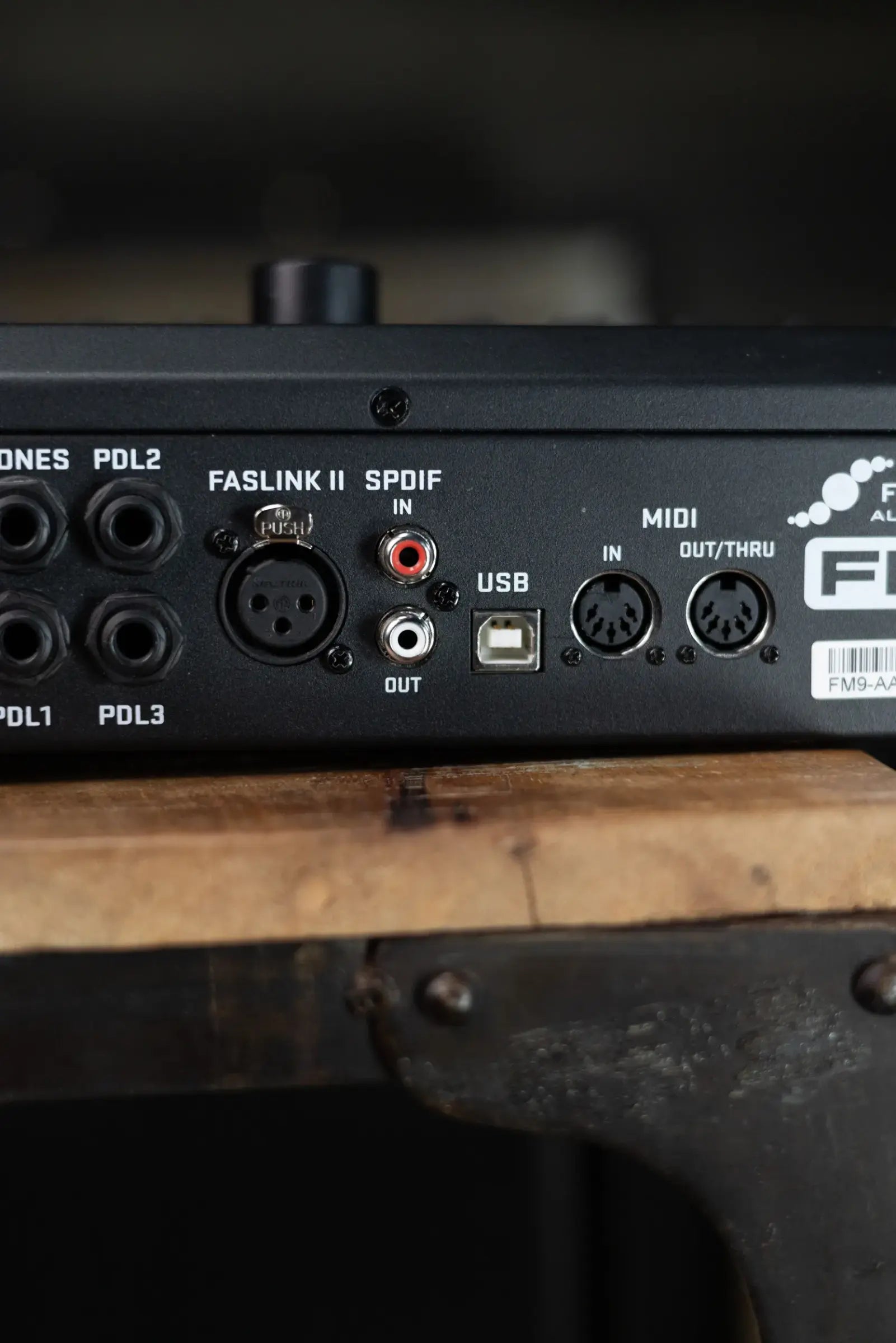 Fractal Audio Systems FM9 Amp Modeler FX Processor - Used