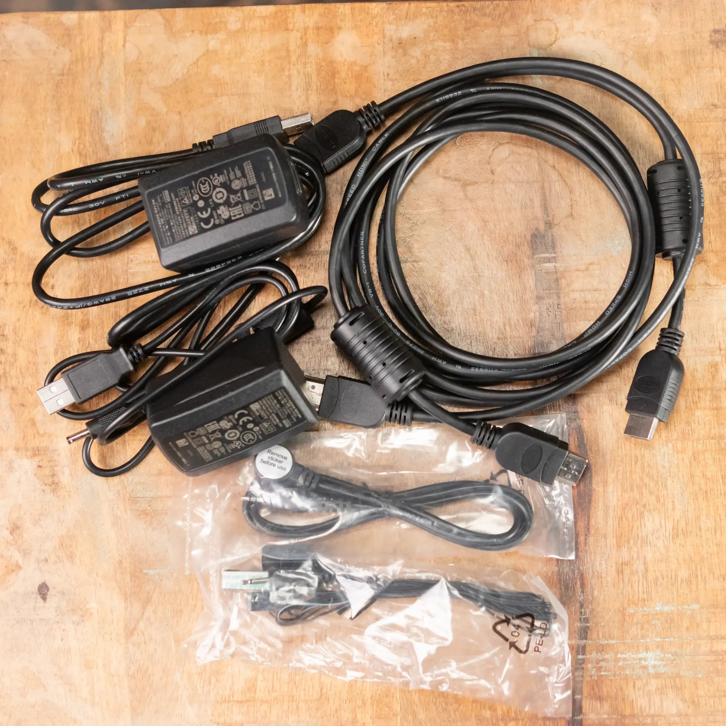 Gefen Wireless HDMI Extender 5 GHz with Dual Inputs & Local Out EXT-WHD-1080P-LR-CO - Used