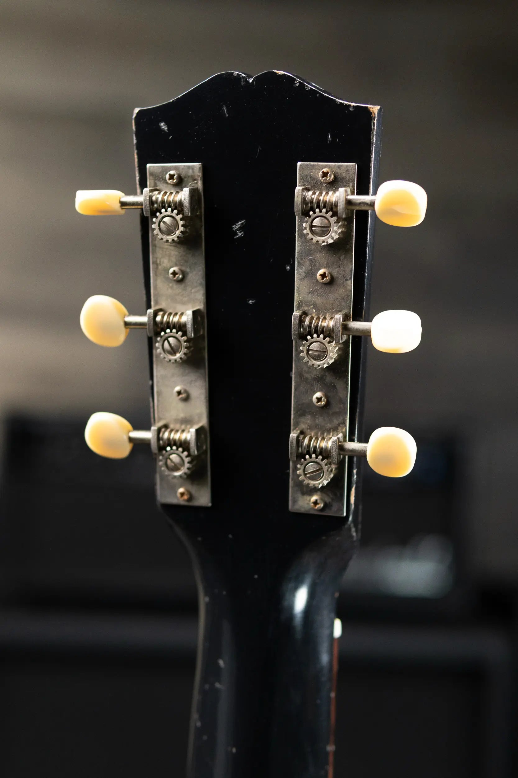 Gibson Custom Shop 1933 L-00 Reissue Murphy Lab Light Aged Acoustic Guitar - Ebony with Hardshell Case