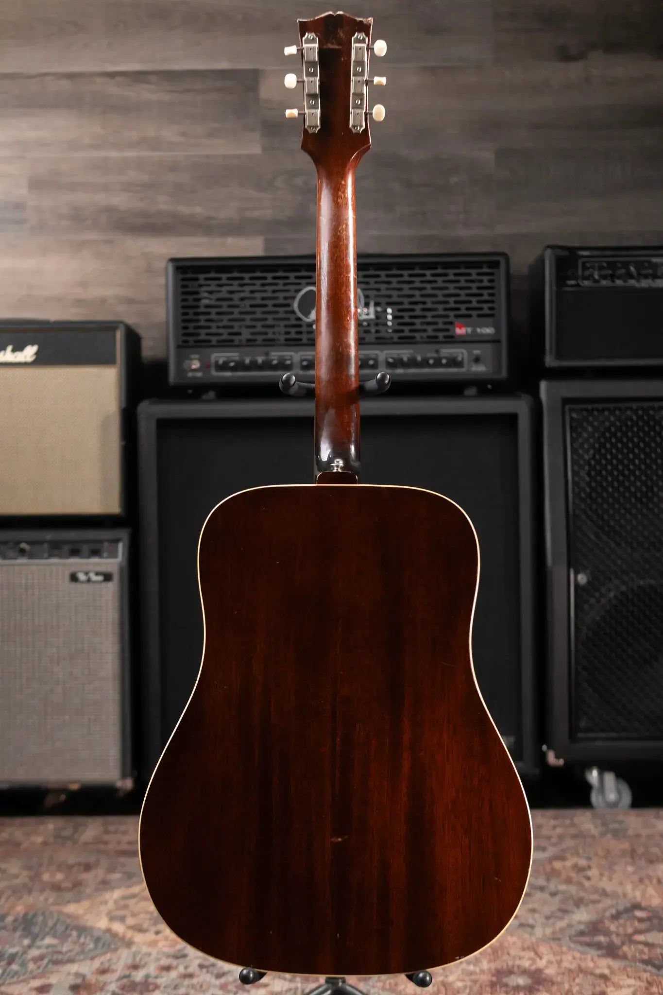 Gibson 1967 J-50 Acoustic Guitar with Hardshell Case - Used