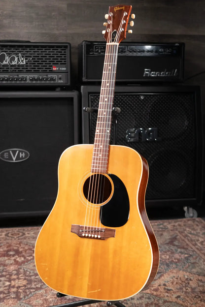 Gibson 1967 J-50 Acoustic Guitar with Hardshell Case - Used