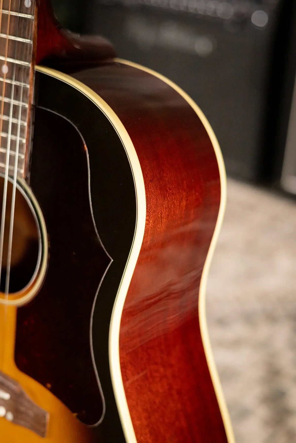 Gibson 50s J-45 Original Dreadnought Acoustic/Electric Guitar - Vintage Sunburst with Hardshell Case