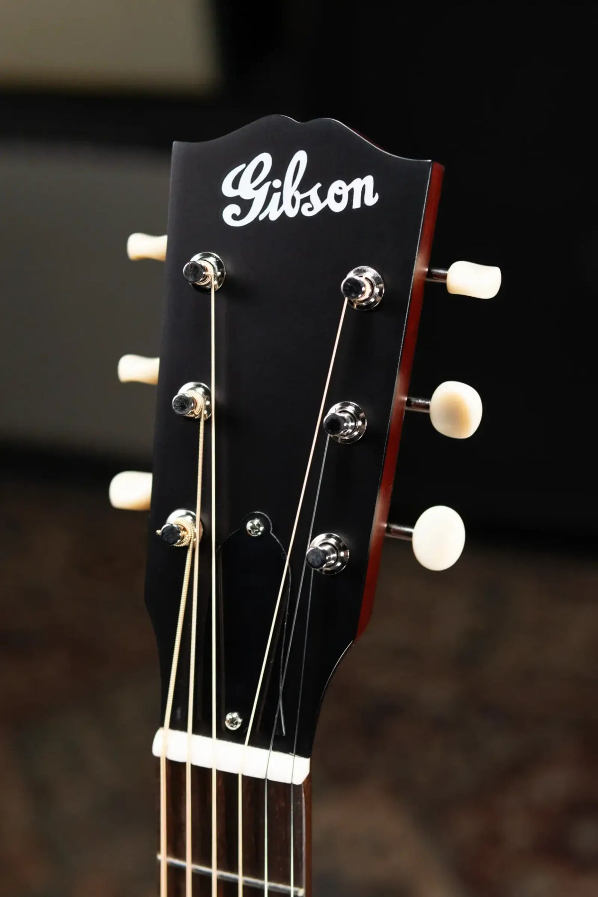 Gibson Century Collection L-00 12-Fret Acoustic Guitar - Vintage Sunburst with Hardshell Case
