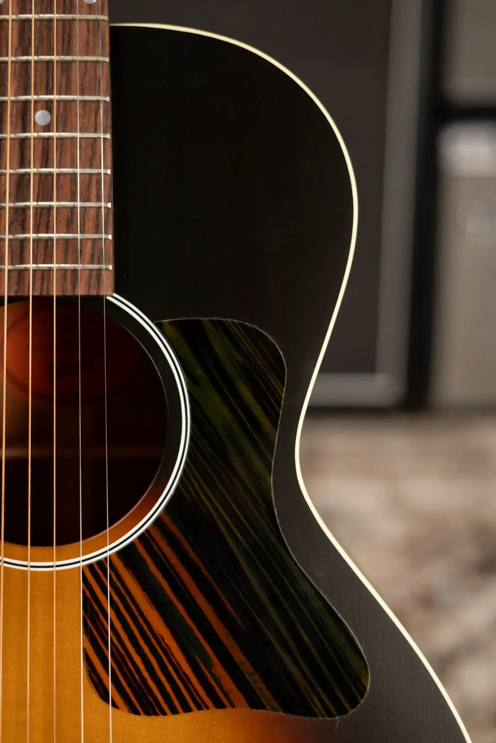 Gibson Century Collection L-00 12-Fret Acoustic Guitar - Vintage Sunburst with Hardshell Case - Floor Model