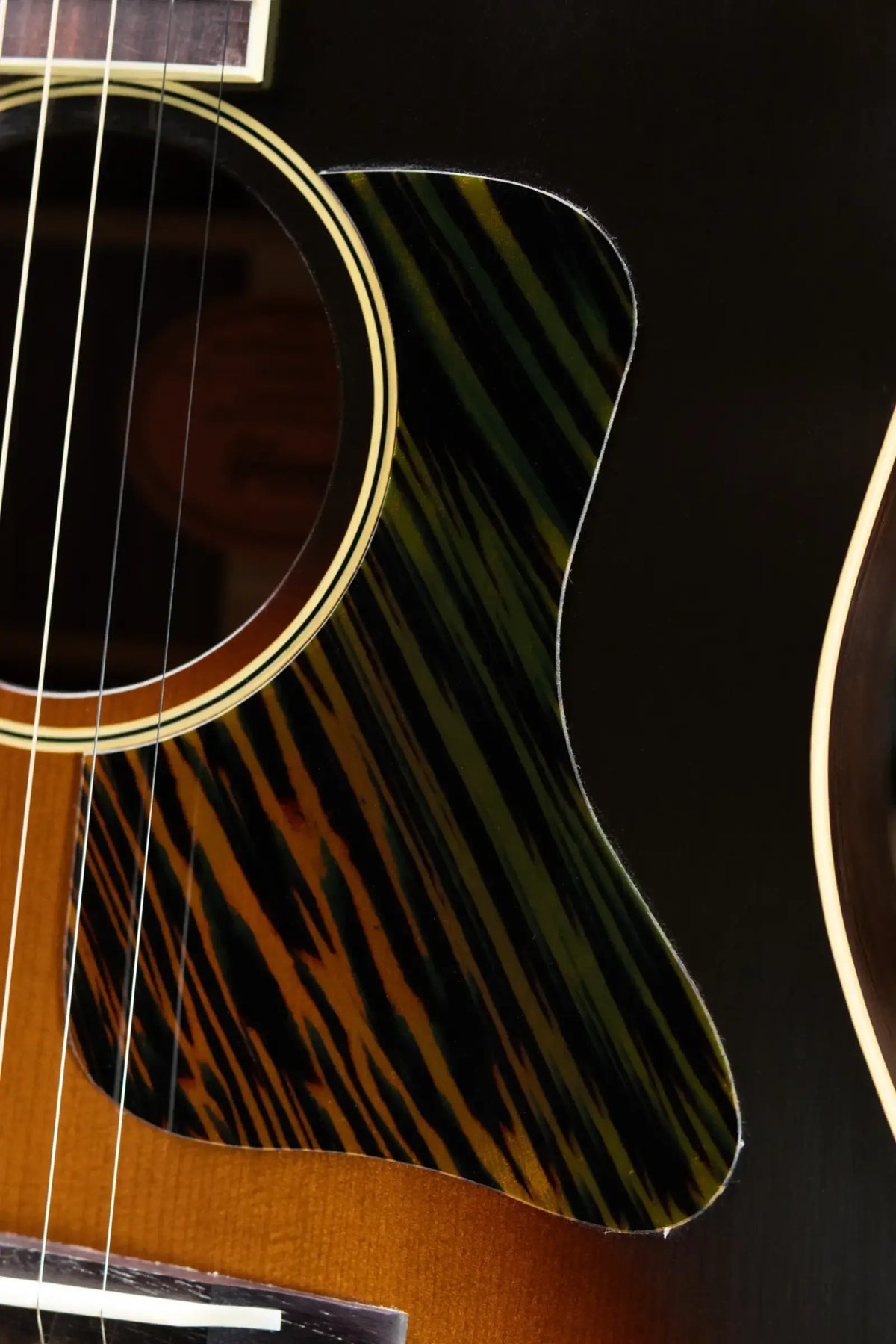 Gibson Custom Shop 1936 Advanced Jumbo Acoustic Guitar - Vintage Sunburst with Hardshell Case