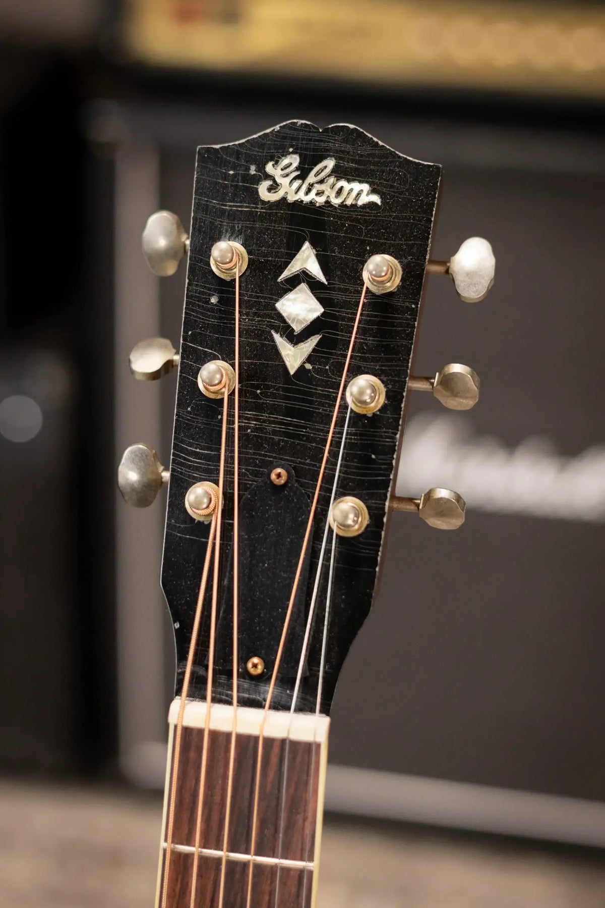 Gibson Custom Shop 1936 Advanced Jumbo Murphy Lab Heavy Aged Acoustic Guitar - Vintage Sunburst with Hardshell Case