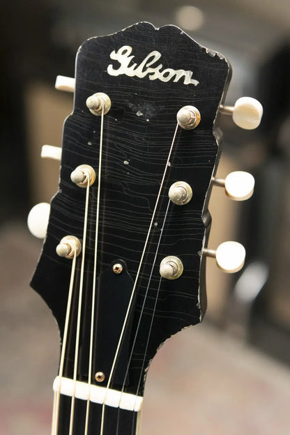 Gibson Custom Shop 1939 SJ-100 Murphy Lab Heavy Aged Acoustic Guitar - Vintage Sunburst with Hardshell Case