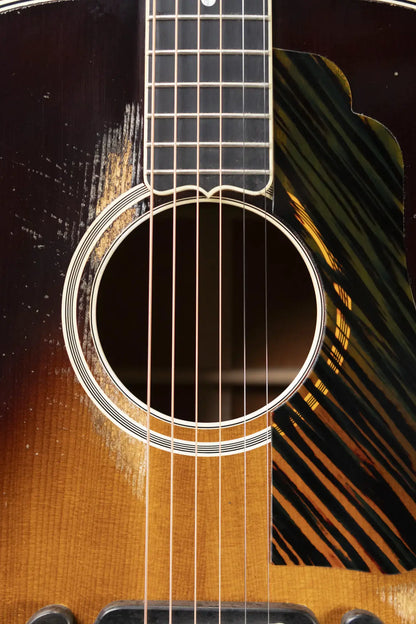 Gibson Custom Shop 1939 SJ-100 Murphy Lab Heavy Aged Acoustic Guitar - Vintage Sunburst with Hardshell Case