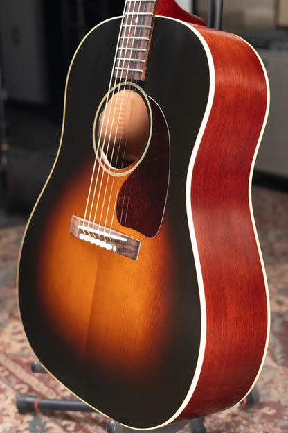 Gibson Custom Shop 1942 Banner J-45 Acoustic Guitar - Vintage Sunburst with Hardshell Case