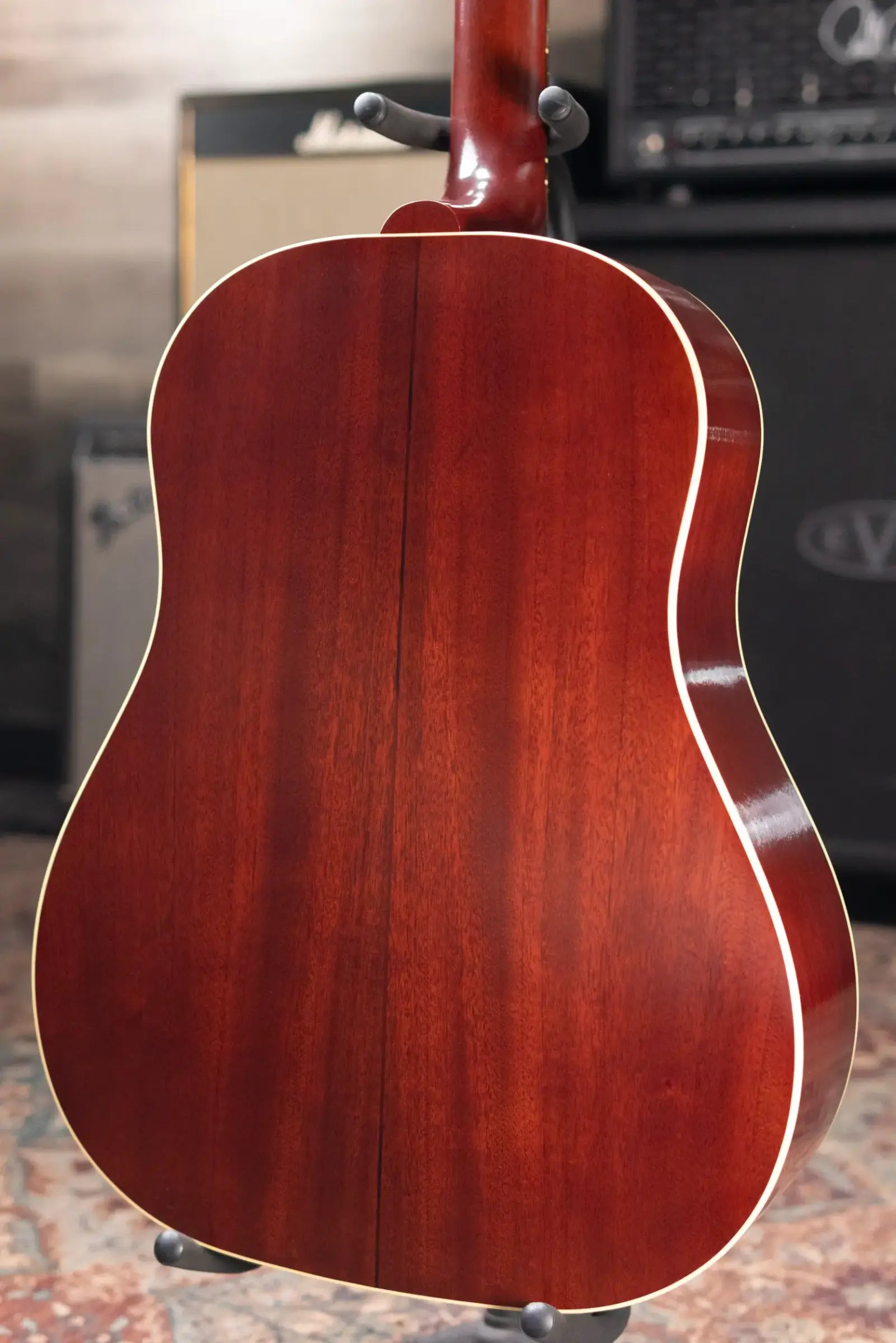 Gibson Custom Shop 1942 Banner J-45 Acoustic Guitar - Vintage Sunburst with Hardshell Case