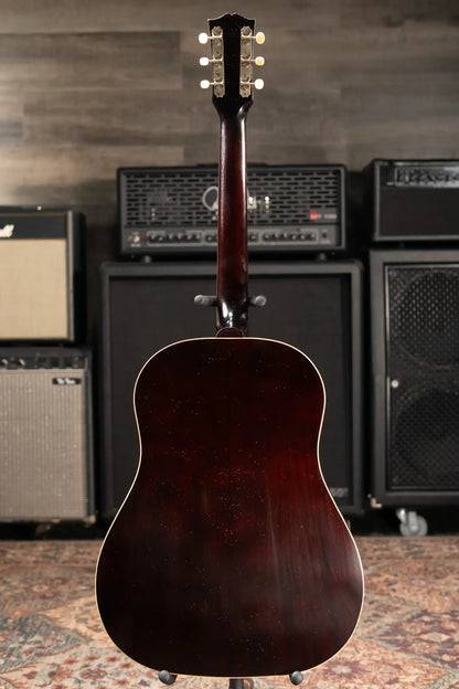 Gibson Custom Shop 1942 Banner J-45 Murphy Lab Light Aged Acoustic Guitar - Vintage Sunburst with Hardshell Case