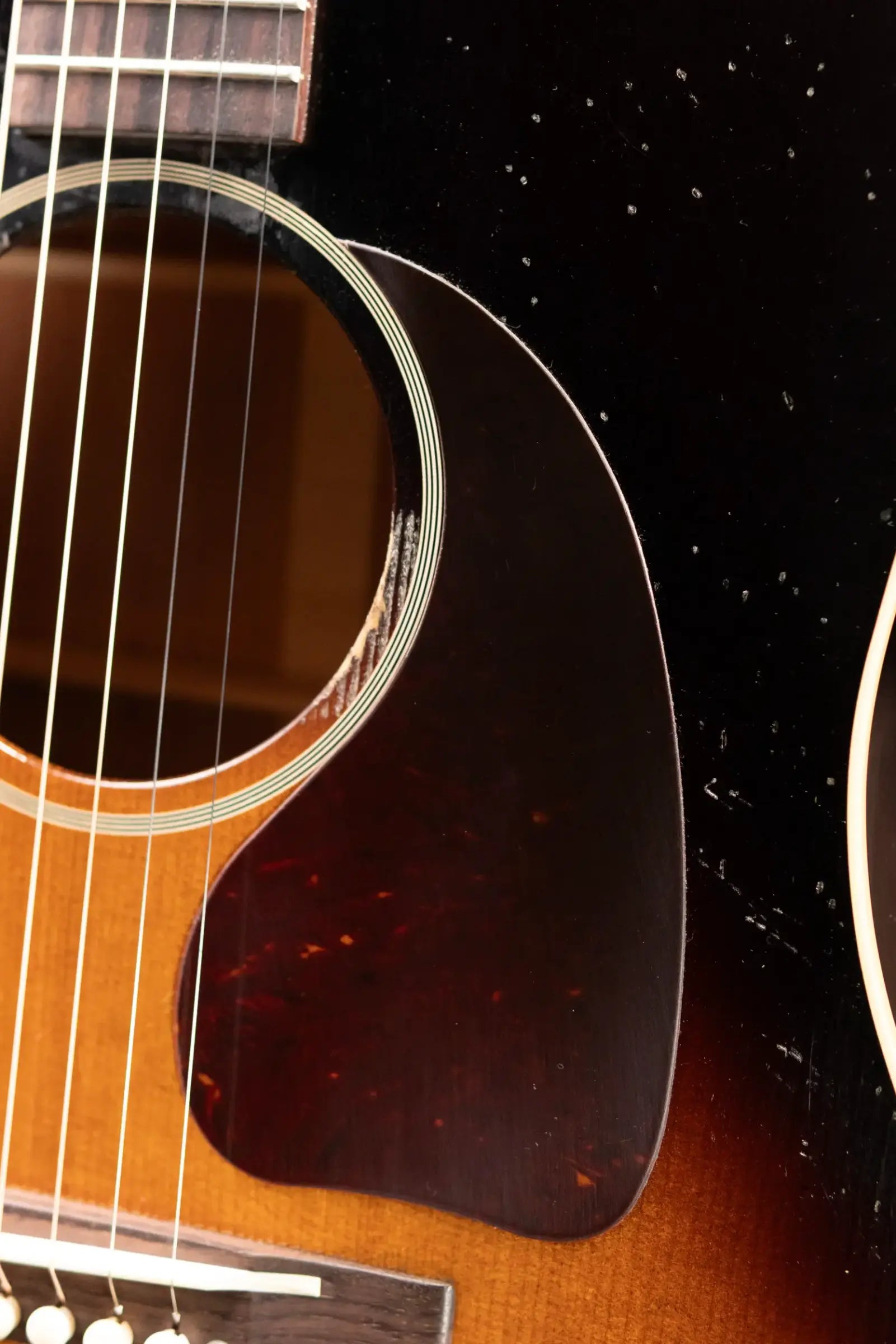 Gibson Custom Shop 1942 Banner J-45 Murphy Lab Light Aged Acoustic Guitar - Vintage Sunburst with Hardshell Case