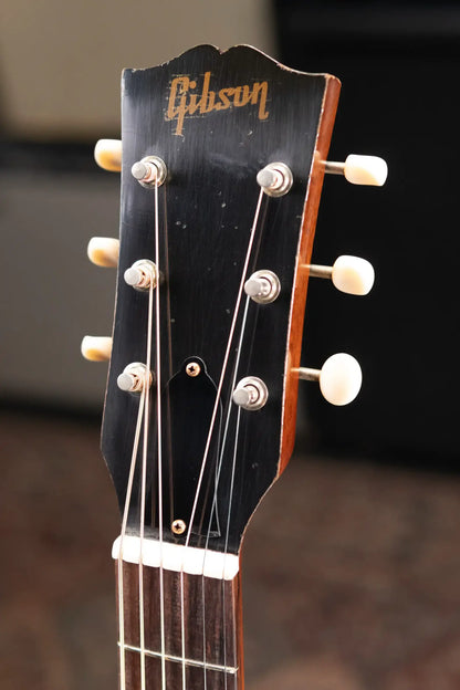 Gibson Custom Shop 1955 J-45 Murphy Lab Light Aged Acoustic Guitar - Vintage Sunburst with Hardshell Case