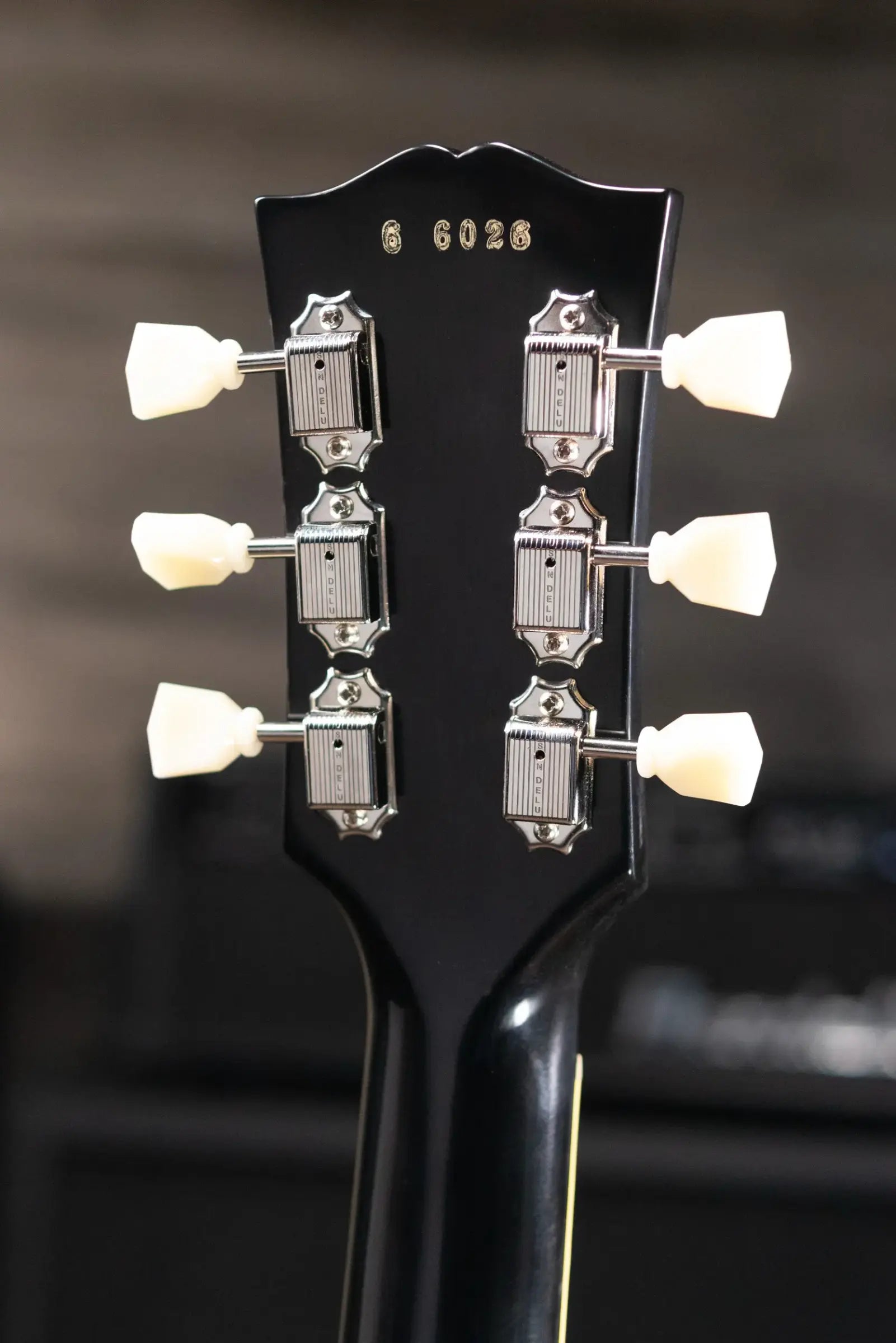 Gibson Custom Shop 1956 Les Paul Standard VOS Electric Guitar - Red Sparkle with Hardshell Case