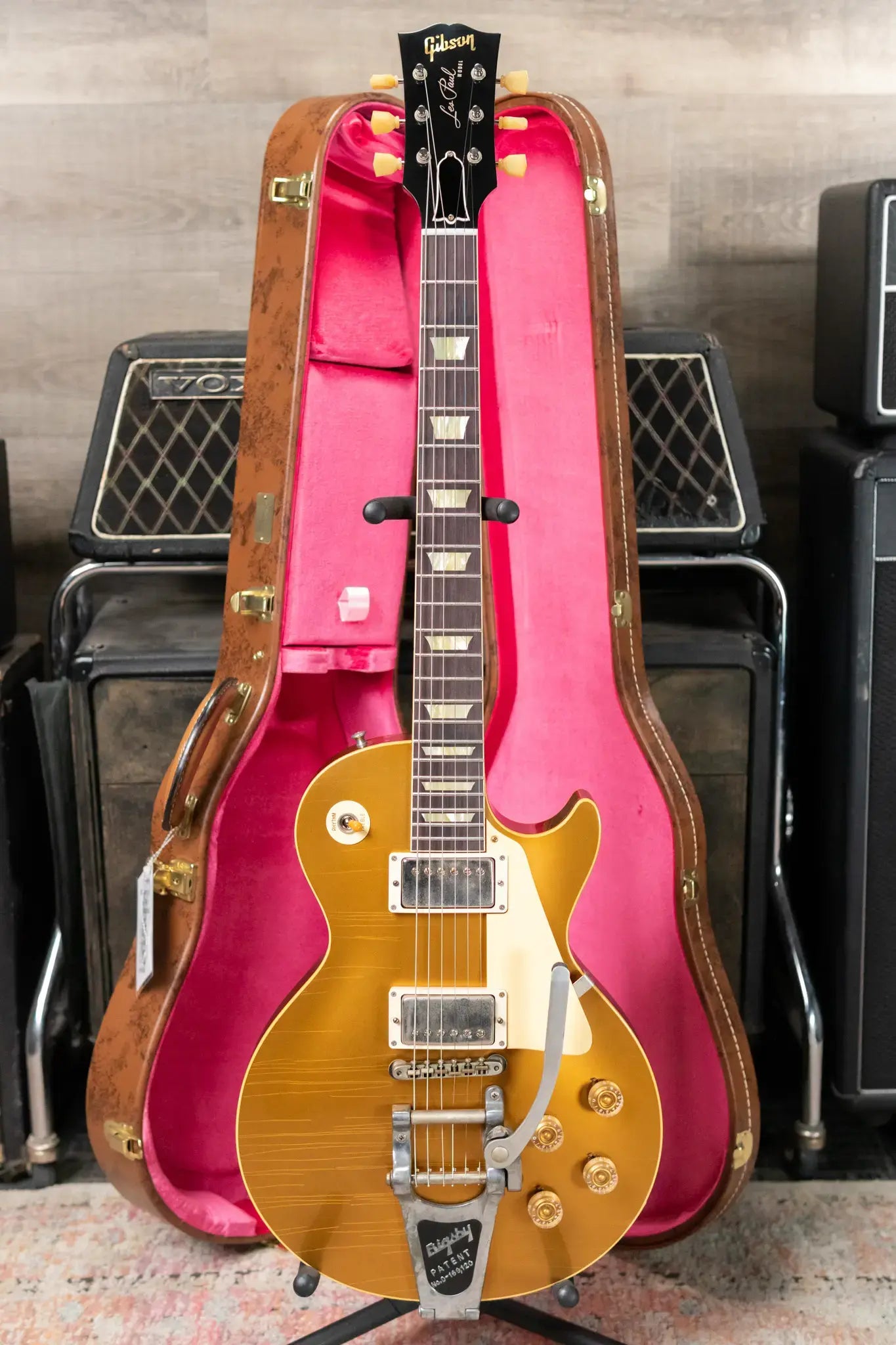 Gibson Custom Shop 1957 Les Paul Standard Murphy Lab Ultra Light Aged Electric Guitar with Bigsby - All Double Gold with Hardshell Case