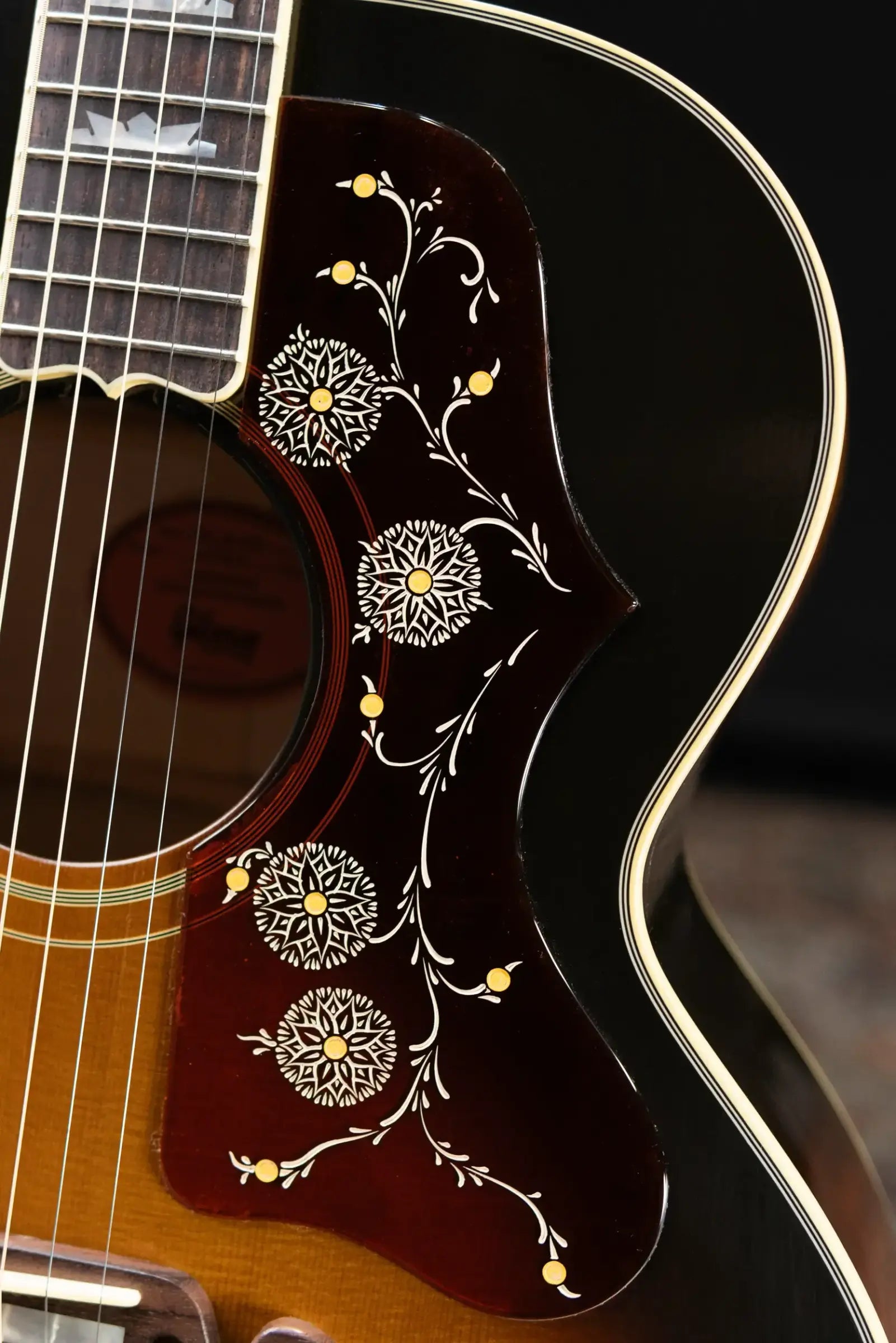 Gibson Custom Shop 1957 SJ-200 Acoustic Guitar - Vintage Sunburst with Hardshell Case
