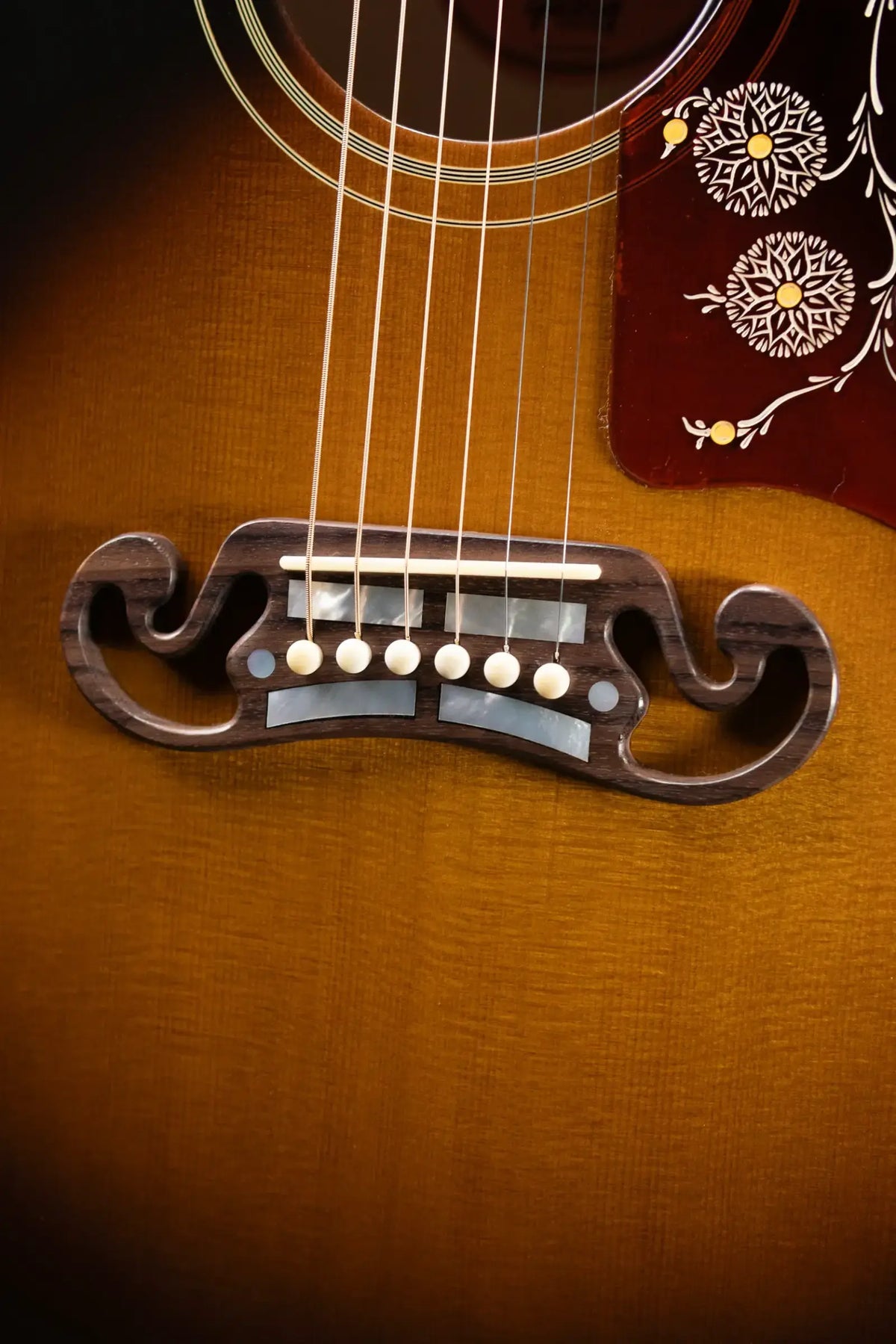 Gibson Custom Shop 1957 SJ-200 Acoustic Guitar - Vintage Sunburst with Hardshell Case