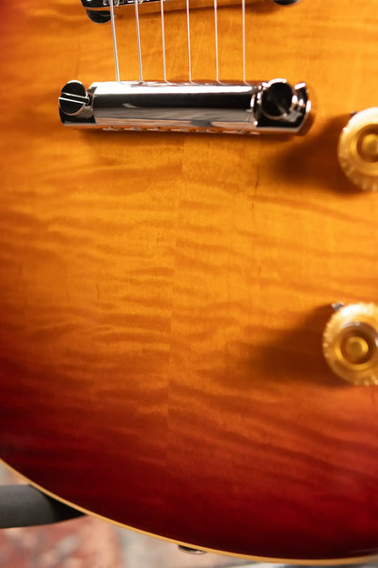 Gibson Custom Shop 1959 Les Paul Standard BOTB Page 102 Electric Guitar - Sunburst with Hardshell Case