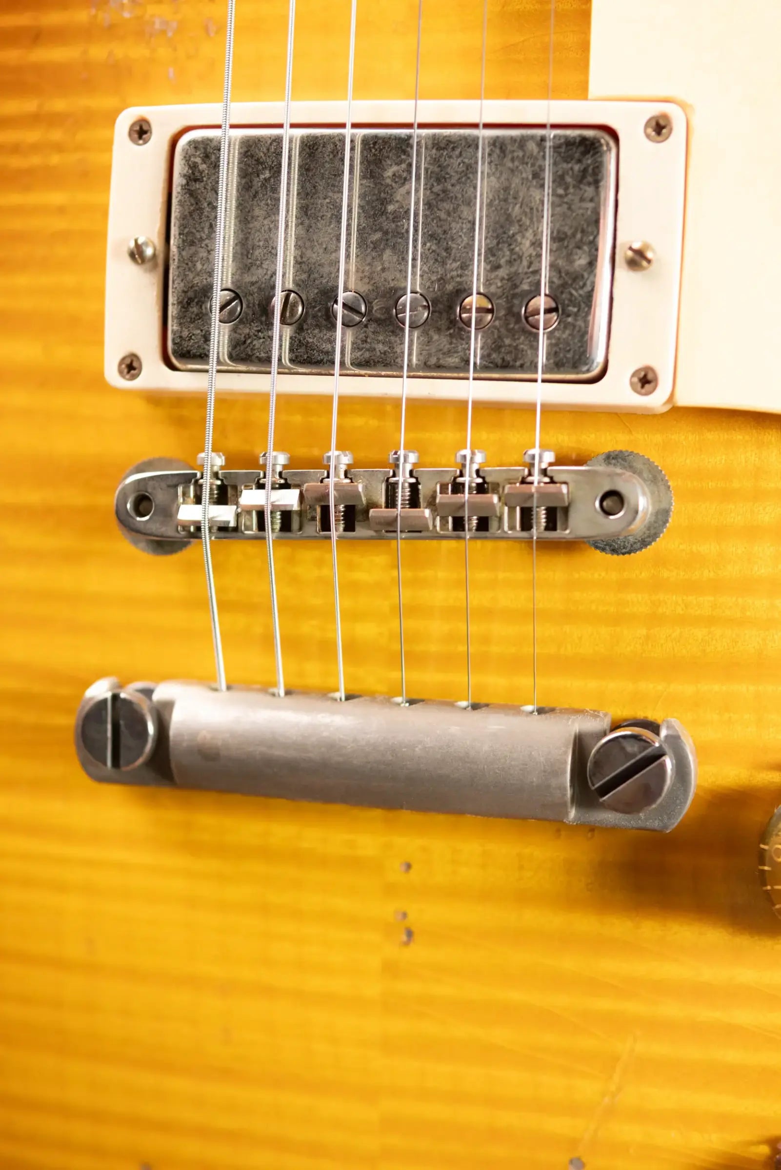 Gibson Custom Shop 1959 Les Paul Standard Reissue Murphy Lab Heavy Aged Electric Guitar - Golden Poppy Burst with Hardshell Case